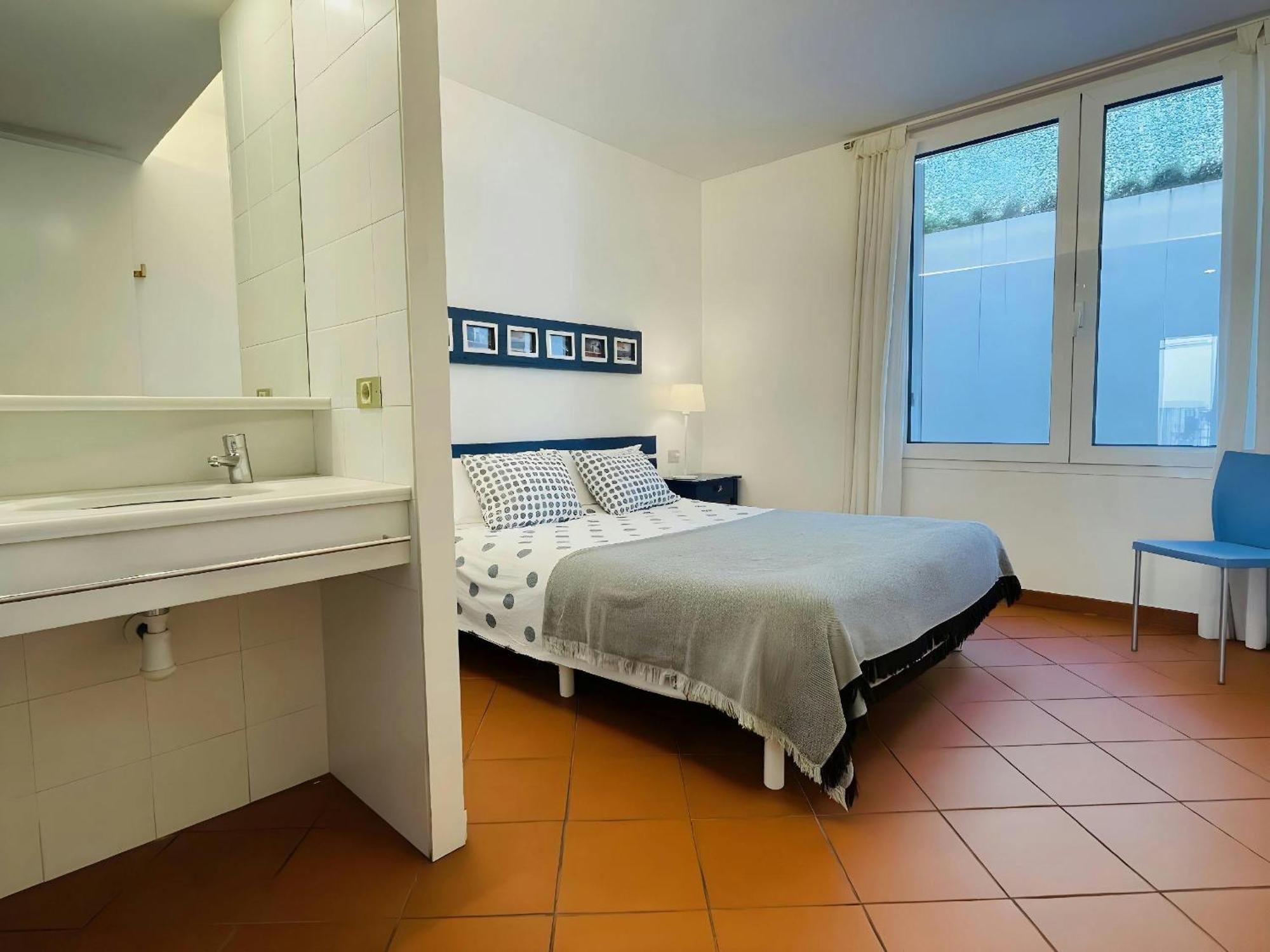Tamariu Beach 1: Beachfront Wifi Up To 6 Ppl Exterior photo